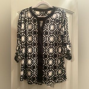 New Direction Black and White Medium Blouse